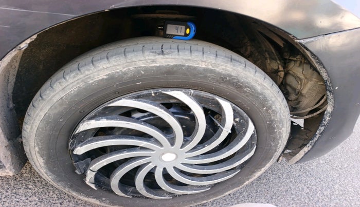 2017 Maruti Baleno DELTA PETROL 1.2, Petrol, Manual, 1,30,984 km, tyre