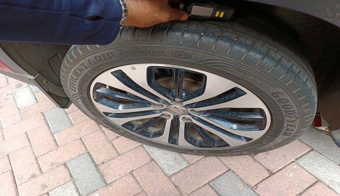 2021 MG HECTOR SHARP 1.5 PETROL CVT, Petrol, Automatic, 24,324 km, tyre