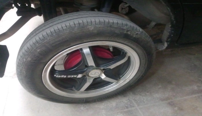 2011 Maruti Alto K10 VXI, Petrol, Manual, 1,32,552 km, tyre