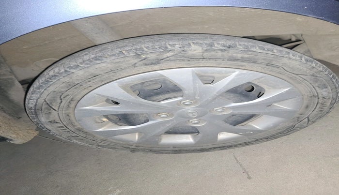 2016 Hyundai Grand i10 SPORTZ 1.2 KAPPA VTVT, Petrol, Manual, 34,023 km, tyre