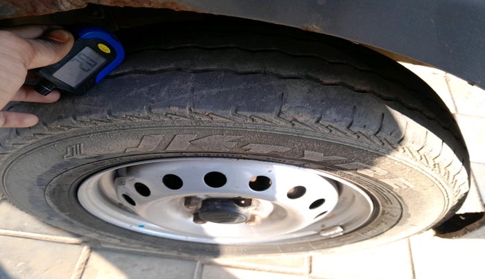 2016 Maruti Eeco 5 STR WITH A/C+HTR, Petrol, Manual, 1,50,360 km, tyre