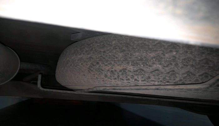 2020 Renault TRIBER RXZ, Petrol, Manual, 90,120 km, tyre