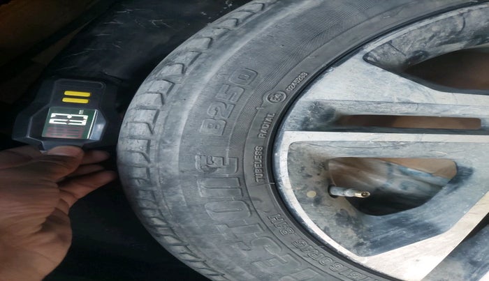 2019 Tata Tiago XZ PLUS PETROL, Petrol, Manual, 53,990 km, tyre