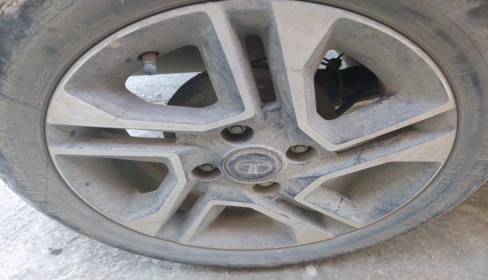 2019 Tata Tiago XZ PLUS PETROL, Petrol, Manual, 53,990 km, tyre