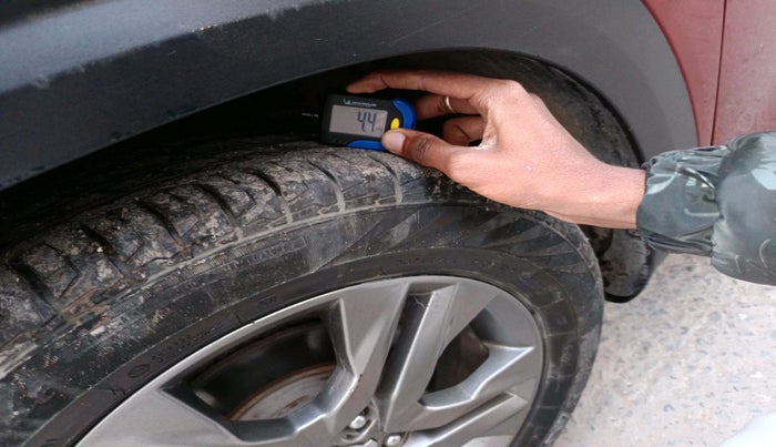 2022 KIA SELTOS HTX PETROL 1.5, Petrol, Manual, 37,955 km, tyre