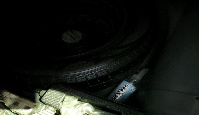 2016 Honda Amaze 1.2L I-VTEC S, Petrol, Manual, 99,390 km, tyre