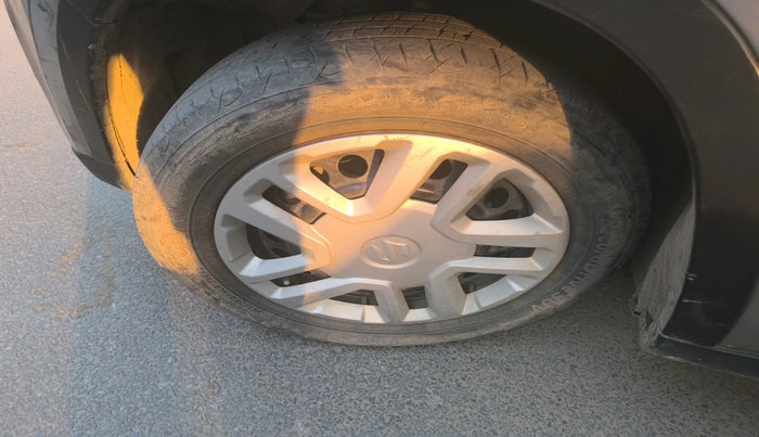 2017 Maruti Vitara Brezza VDI (O), Diesel, Manual, 75,075 km, tyre