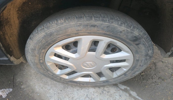 2017 Maruti Vitara Brezza VDI (O), Diesel, Manual, 75,075 km, tyre