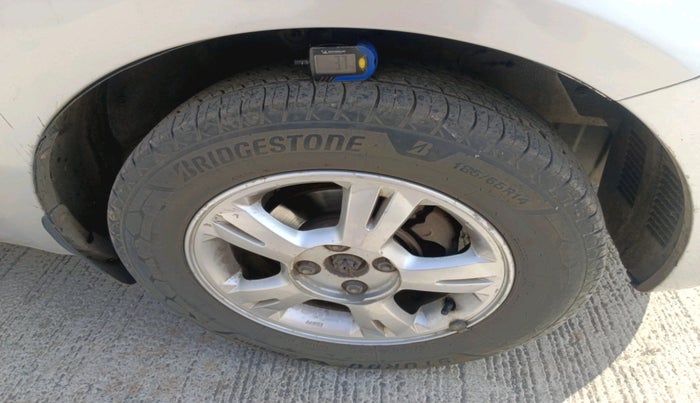 2011 Hyundai i20 SPORTZ 1.2, Petrol, Manual, 1,77,955 km, tyre