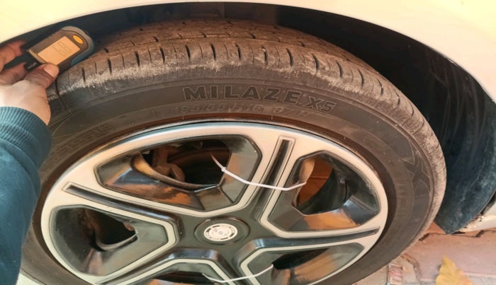 2020 Tata ALTROZ XM PETROL, Petrol, Manual, 47,511 km, tyre