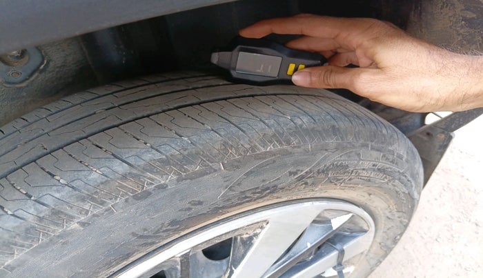 2024 Tata PUNCH ADVENTURE MT CNG , Petrol, Manual, 19,012 km, tyre