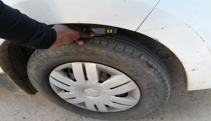 2018 Maruti Alto 800 LXI, Petrol, Manual, 83,525 km, tyre