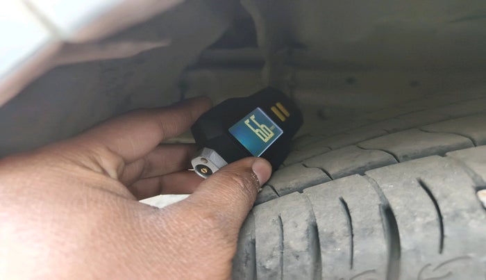 2017 Ford Ecosport TITANIUM 1.5L DIESEL, Diesel, Manual, 1,12,227 km, tyre