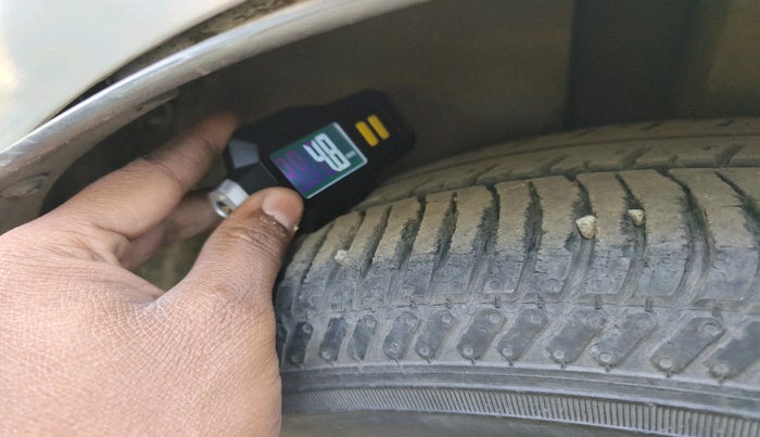 2017 Ford Ecosport TITANIUM 1.5L DIESEL, Diesel, Manual, 1,12,227 km, tyre