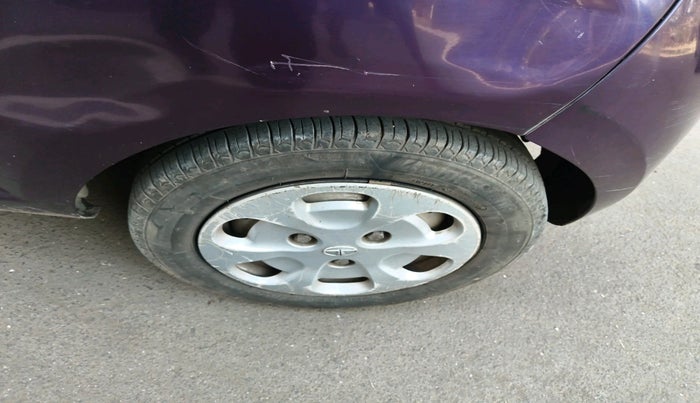 2018 Tata Nano TWIST XTA, Petrol, Automatic, 87,166 km, tyre