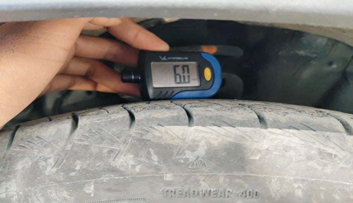 2022 Hyundai ALCAZAR PLATINUM 1.5 MT 7STR, Diesel, Manual, 1,95,725 km, tyre