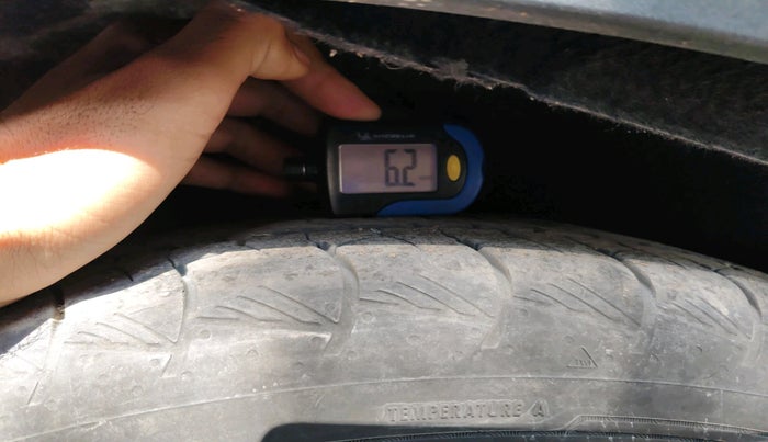 2022 Hyundai ALCAZAR PLATINUM 1.5 MT 7STR, Diesel, Manual, 1,95,725 km, tyre