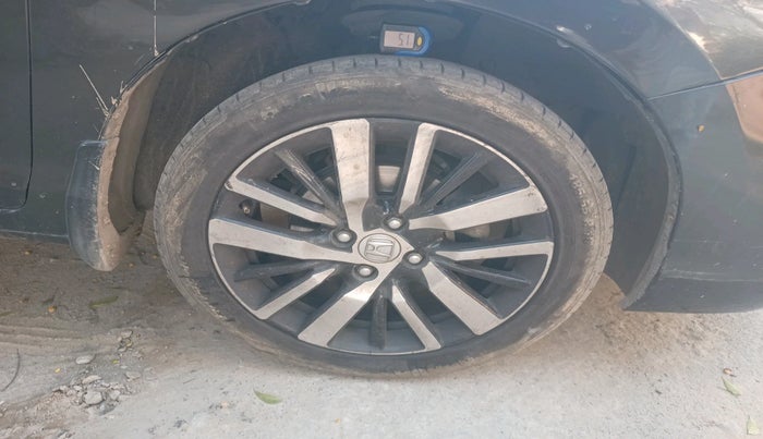 2021 Honda City 1.5L I-VTEC V MT 5TH GEN, Petrol, Manual, 47,706 km, tyre