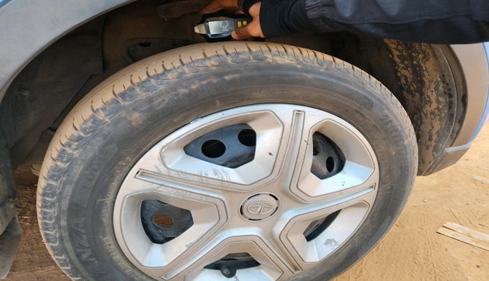 2020 Tata NEXON XM SUNROOF PETROL, Petrol, Manual, 62,561 km, tyre