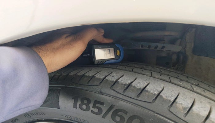 2019 Volkswagen Polo COMFORTLINE 1.0L MPI, Petrol, Manual, 61,706 km, tyre