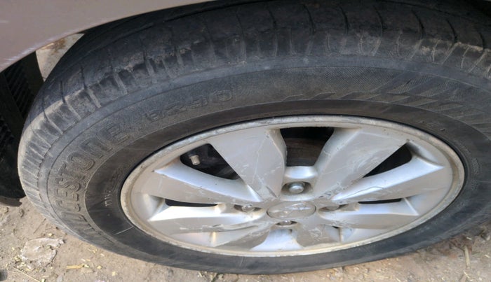 2013 Hyundai i20 ASTA 1.2, Petrol, Manual, 1,63,586 km, tyre