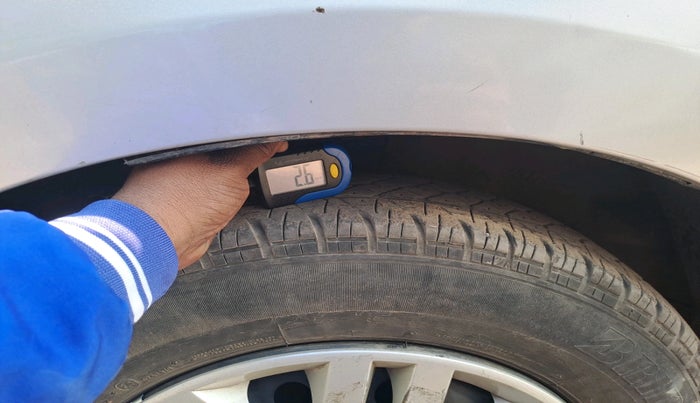 2018 Maruti Dzire VXI AMT, Petrol, Automatic, 1,16,752 km, tyre