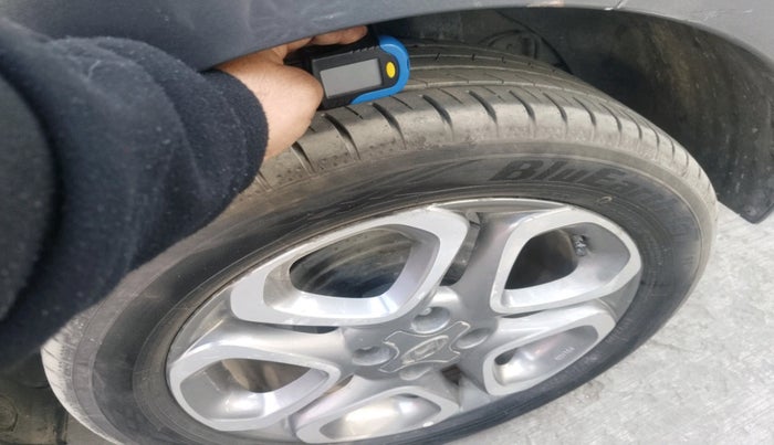 2018 Hyundai Elite i20 ASTA 1.2 (O), Petrol, Manual, 50,244 km, tyre