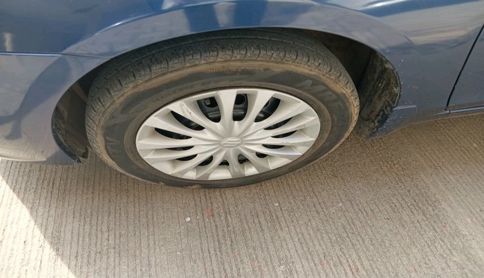 2017 Maruti Ciaz DELTA 1.4 MT PETROL, Petrol, Manual, 37,729 km, tyre