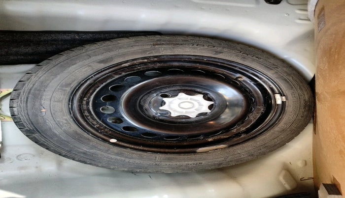 2015 Hyundai Grand i10 ASTA 1.2 KAPPA VTVT, Petrol, Manual, 36,916 km, tyre