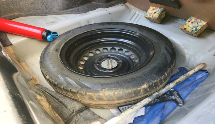 2020 Honda Amaze 1.2L I-VTEC S, Petrol, Manual, 65,596 km, tyre