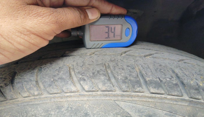 2015 Hyundai Elite i20 MAGNA 1.2, Petrol, Manual, 86,308 km, tyre