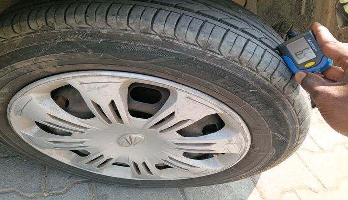 2011 Ford Figo TITANIUM 1.4 DIESEL, Diesel, Manual, 70,624 km, tyre