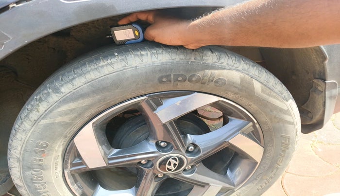 2019 Hyundai VENUE SX PLUS 1.0 TURBO DCT, Petrol, Automatic, 64,293 km, tyre