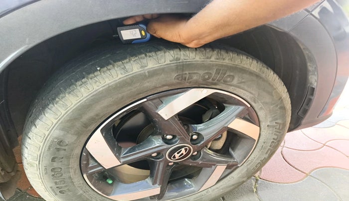 2019 Hyundai VENUE SX PLUS 1.0 TURBO DCT, Petrol, Automatic, 64,293 km, tyre