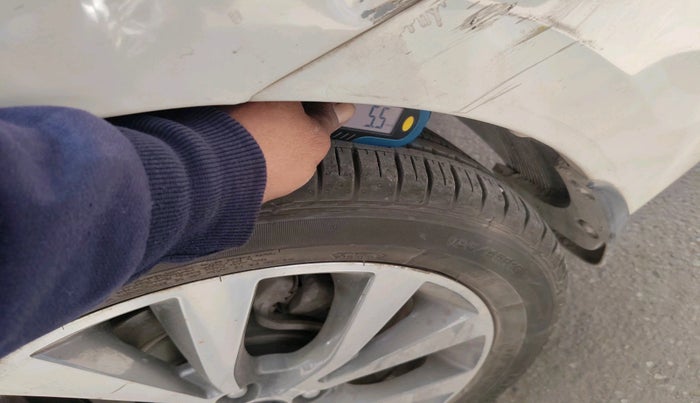 2014 Hyundai Verna FLUIDIC 1.6 VTVT SX, Petrol, Manual, 41,885 km, tyre