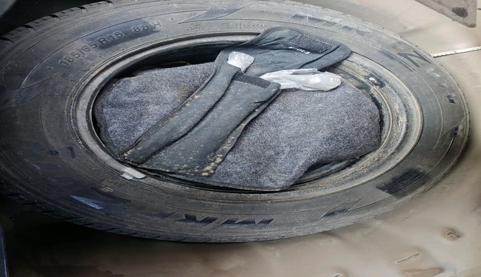 2017 Hyundai Elite i20 MAGNA 1.4 CRDI, Diesel, Manual, 1,79,087 km, tyre