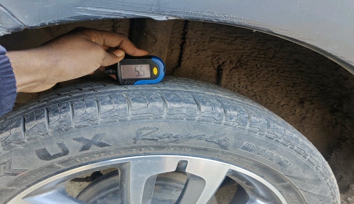 2017 Hyundai Elite i20 MAGNA 1.4 CRDI, Diesel, Manual, 1,79,087 km, tyre