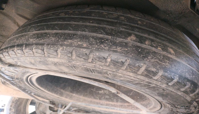 2018 Renault Duster 85 PS RXS MT DIESEL, Diesel, Manual, 1,92,514 km, tyre