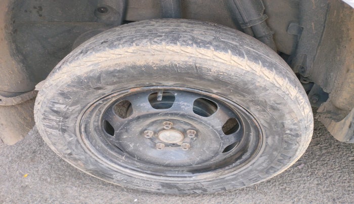 2018 Renault Duster 85 PS RXS MT DIESEL, Diesel, Manual, 1,92,514 km, tyre