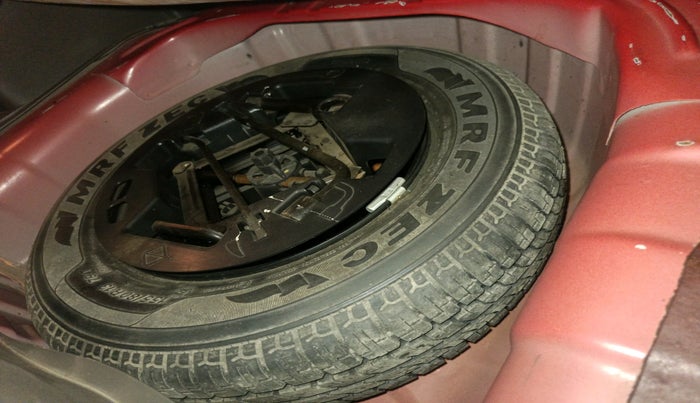 2011 Hyundai i10 SPORTZ 1.2, Petrol, Manual, 43,852 km, tyre