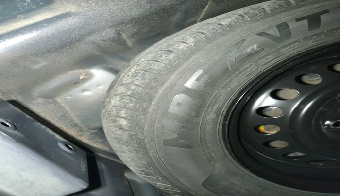 2020 Maruti S PRESSO VXI PLUS AMT, Petrol, Automatic, 19,731 km, tyre