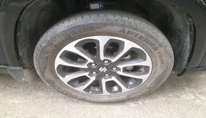 2023 Maruti Grand Vitara ALPHA PLUS HYBRID ECVT, Hybrid, Automatic, 32,547 km, tyre