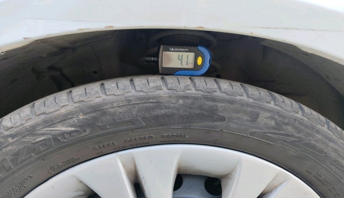 2016 Maruti Ciaz VDI SHVS, Diesel, Manual, 91,424 km, tyre