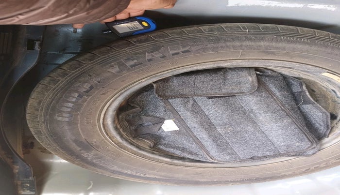 2022 KIA SONET HTK PLUS 1.5, Diesel, Manual, 60,943 km, tyre