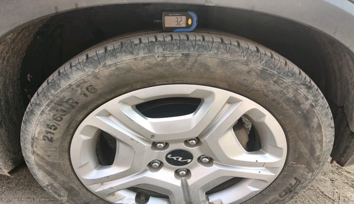 2022 KIA SONET HTK PLUS 1.5, Diesel, Manual, 60,943 km, tyre