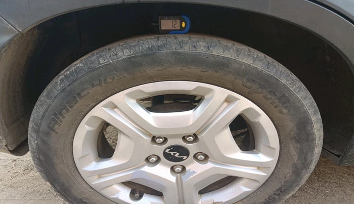 2022 KIA SONET HTK PLUS 1.5, Diesel, Manual, 60,943 km, tyre