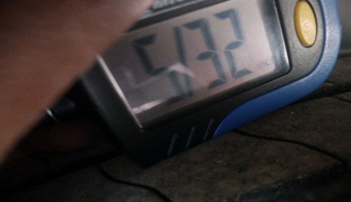 2020 Maruti Ertiga ZXI+ SHVS, Petrol, Manual, 1,37,767 km, tyre