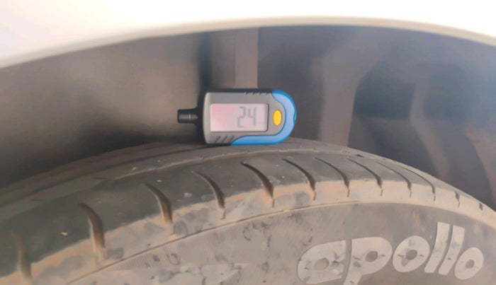 2011 Maruti Swift VDI, Diesel, Manual, 1,49,447 km, tyre