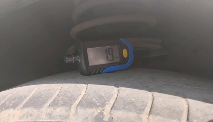 2011 Maruti Swift VDI, Diesel, Manual, 1,49,447 km, tyre