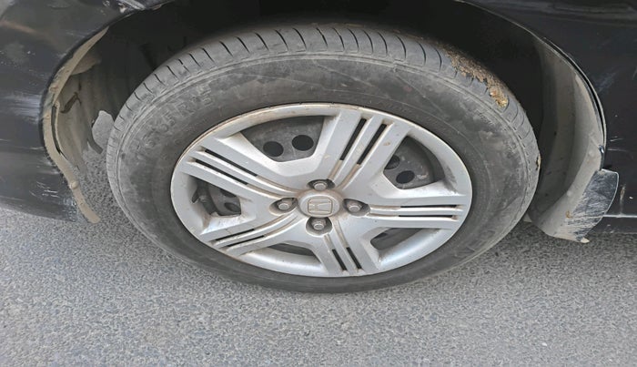 2011 Honda City 1.5L I-VTEC S MT, Petrol, Manual, 1,48,071 km, tyre